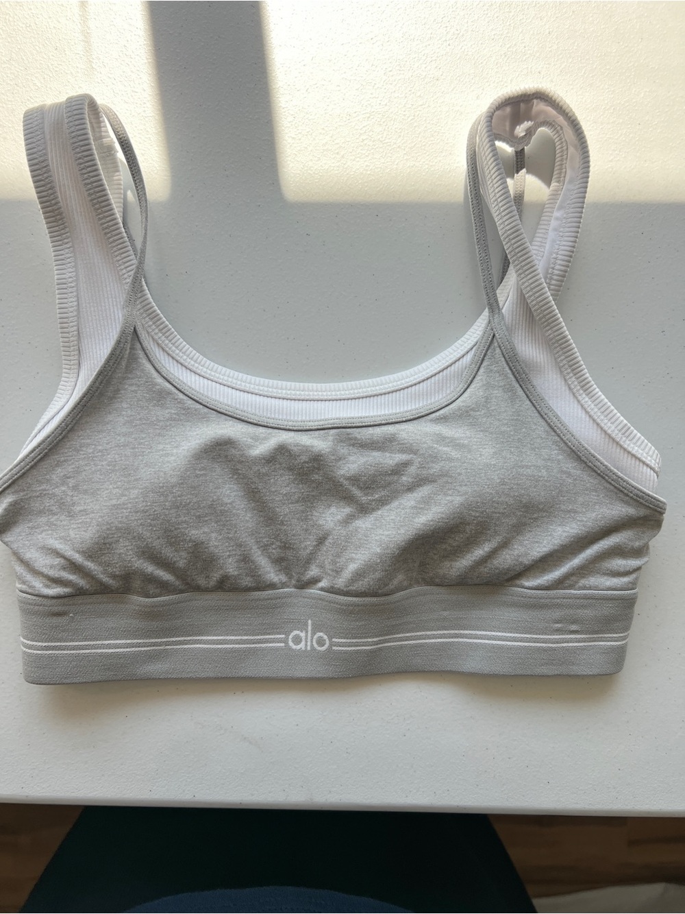 ALO Yoga Light Gray Wireless Sports Bralette
